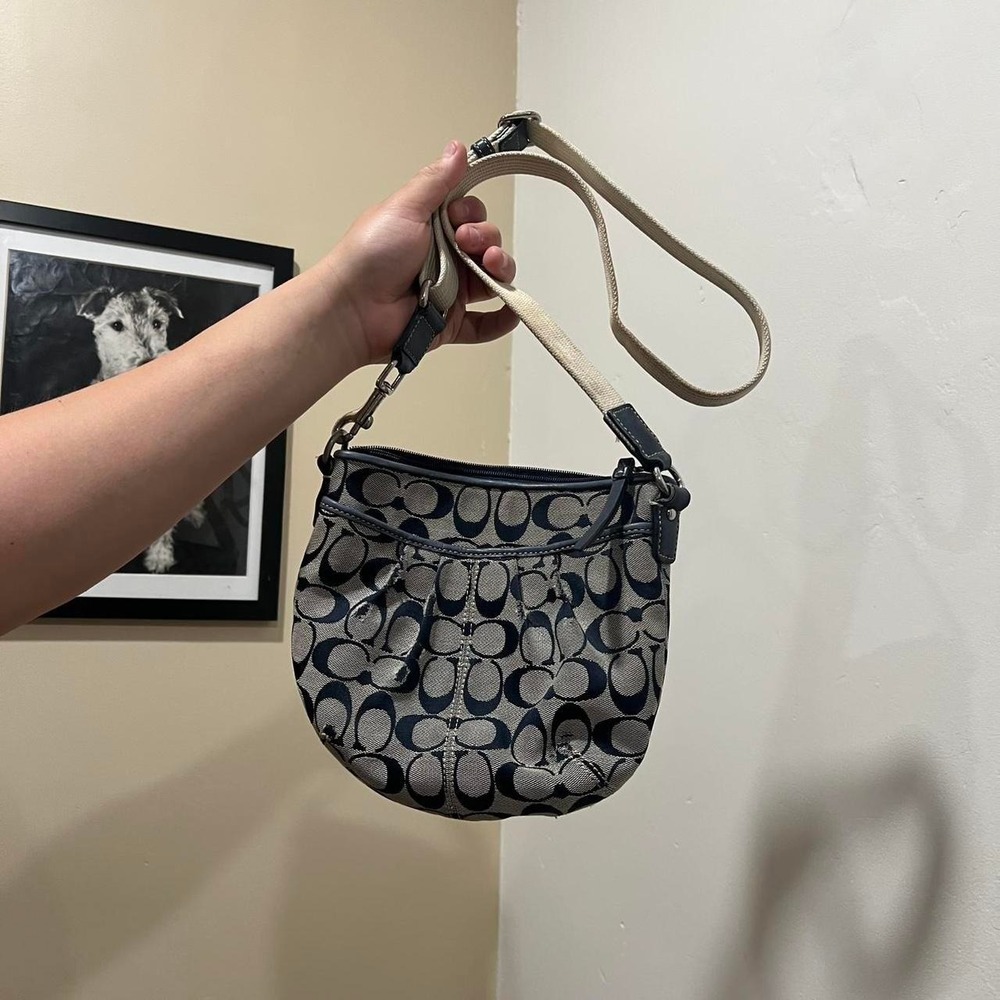 Y2K 2000s navy blue signature c monogram pleated coach crossbody bag ౨ৎ ⊹ ‧₊˚
